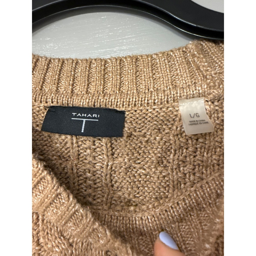 Tahari Womens Camel Tan Cable Knit Sweater Crew Neck Long Sleeve Size Large - Picture 2 of 6